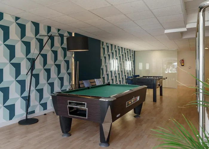 Costa Malaga - Adults Recommended - By Pierre & Hotel