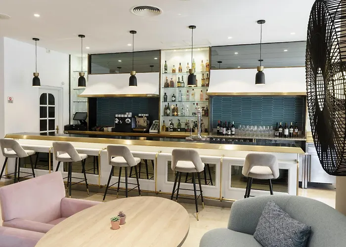 Hotel Costa Malaga - Adults Recommended - By Pierre & Torremolinos