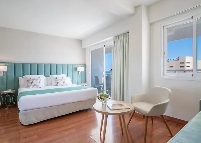 Costa Malaga - Adults Recommended - By Pierre & Hotel