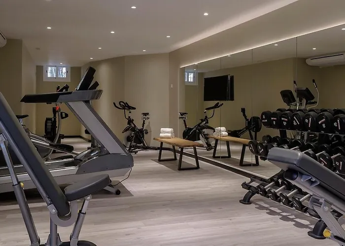 Costa Malaga - Adults Recommended - By Pierre & 4*