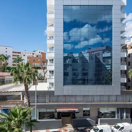 Hotel Aluasoul Costa Malaga - Adults Recommended