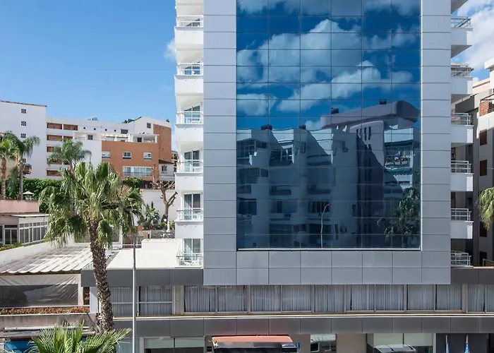 Hotel Costa Malaga - Adults Recommended - By Pierre &