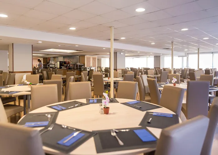 Costa Malaga - Adults Recommended - By Pierre & Hotel Torremolinos