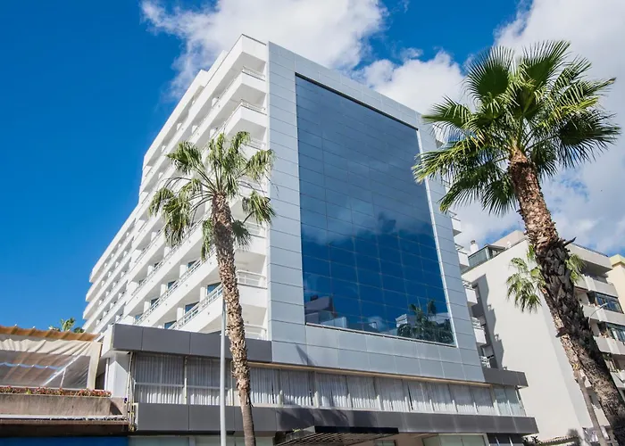 Costa Málaga - Adults Recommended - By Pierre&vacances Hotel Torremolinos