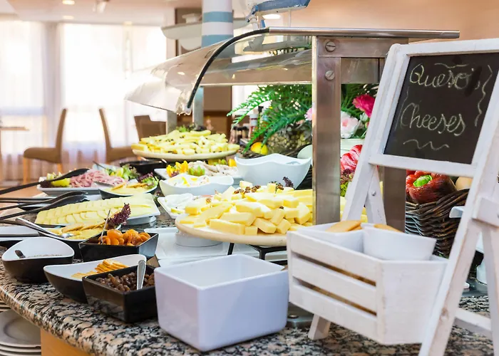 Costa Malaga - Adults Recommended - By Pierre & Ξενοδοχείο 4*