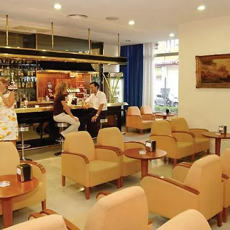 Aluasoul Costa Malaga - Adults Recommended